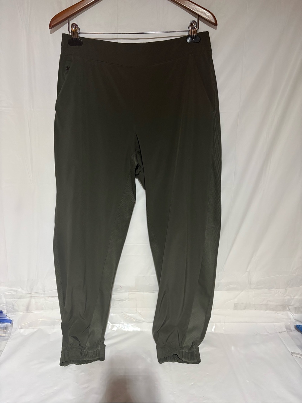 Athleta Olive Green Brooklyn Women's Jogger Track Pants